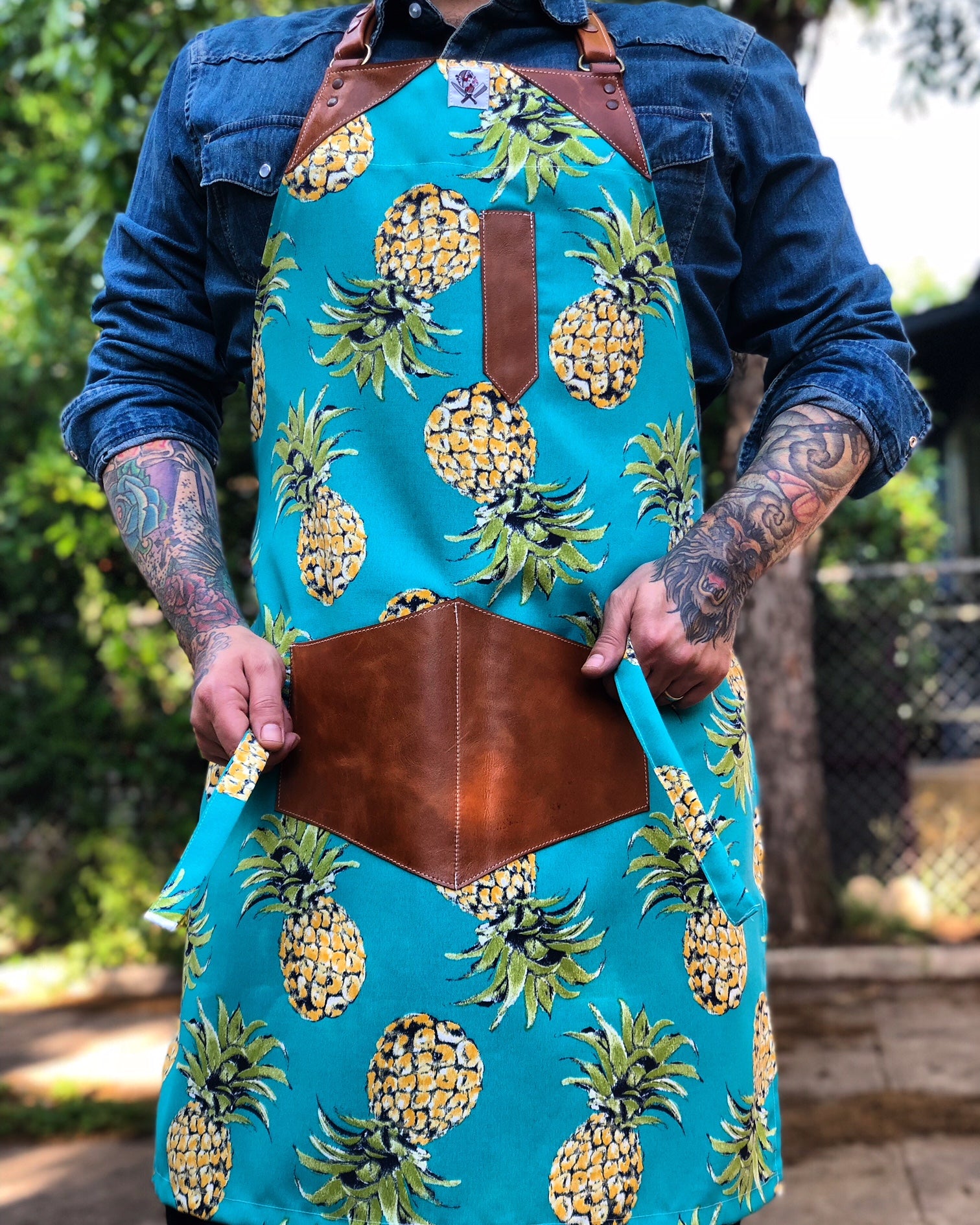 PINEAPPLE PROPAGANDA APRON!!!
