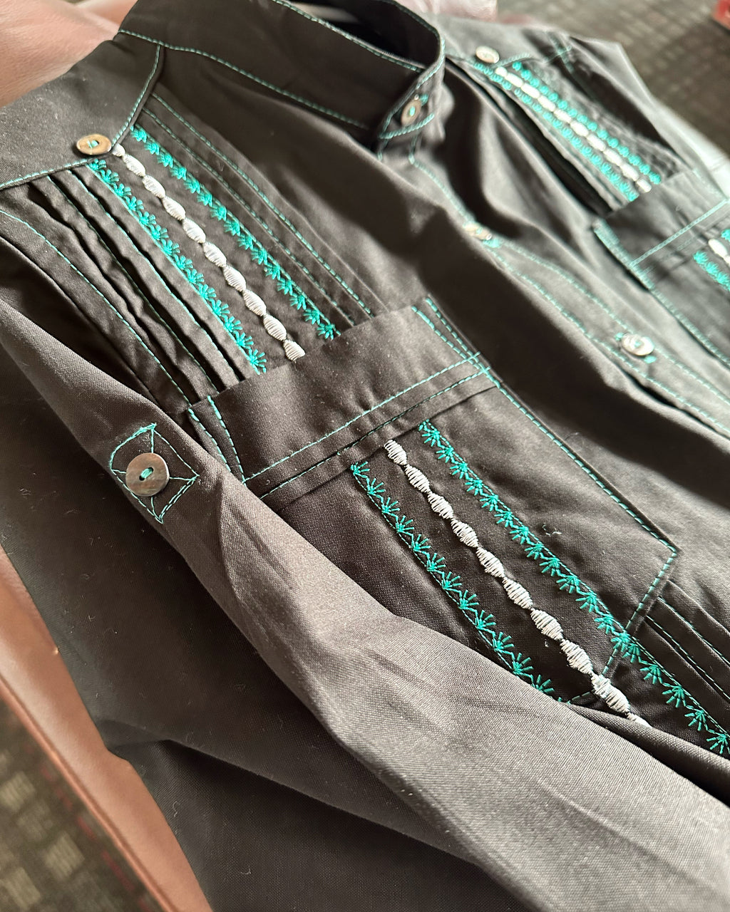Mint chocolate chip guayabera Long sleeve