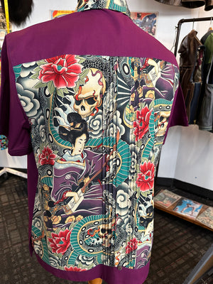 Geisha beauty guayabera