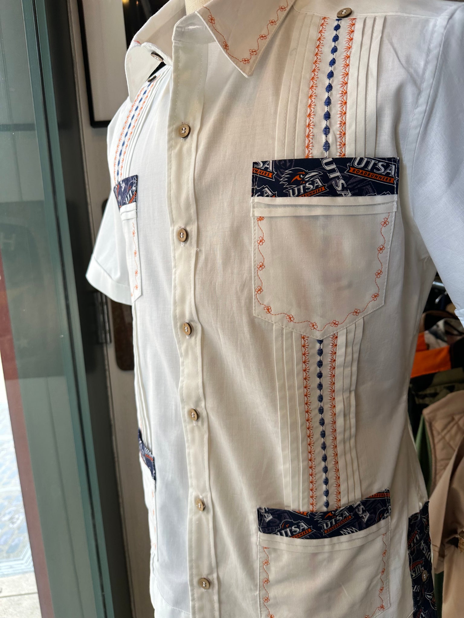 Classic & timeless UTSA guayabera