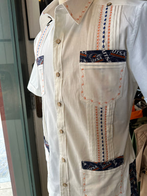 Classic & timeless UTSA guayabera