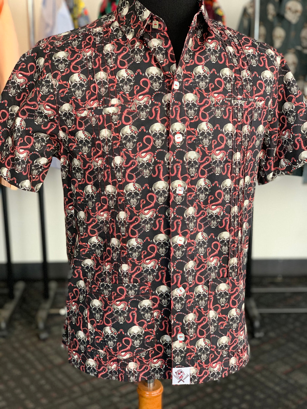 Skulls and coral snakes guayabera