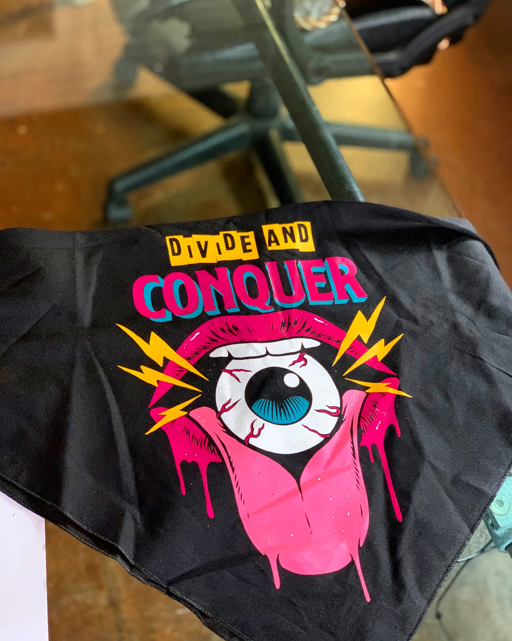 Divide & Conquer bandana