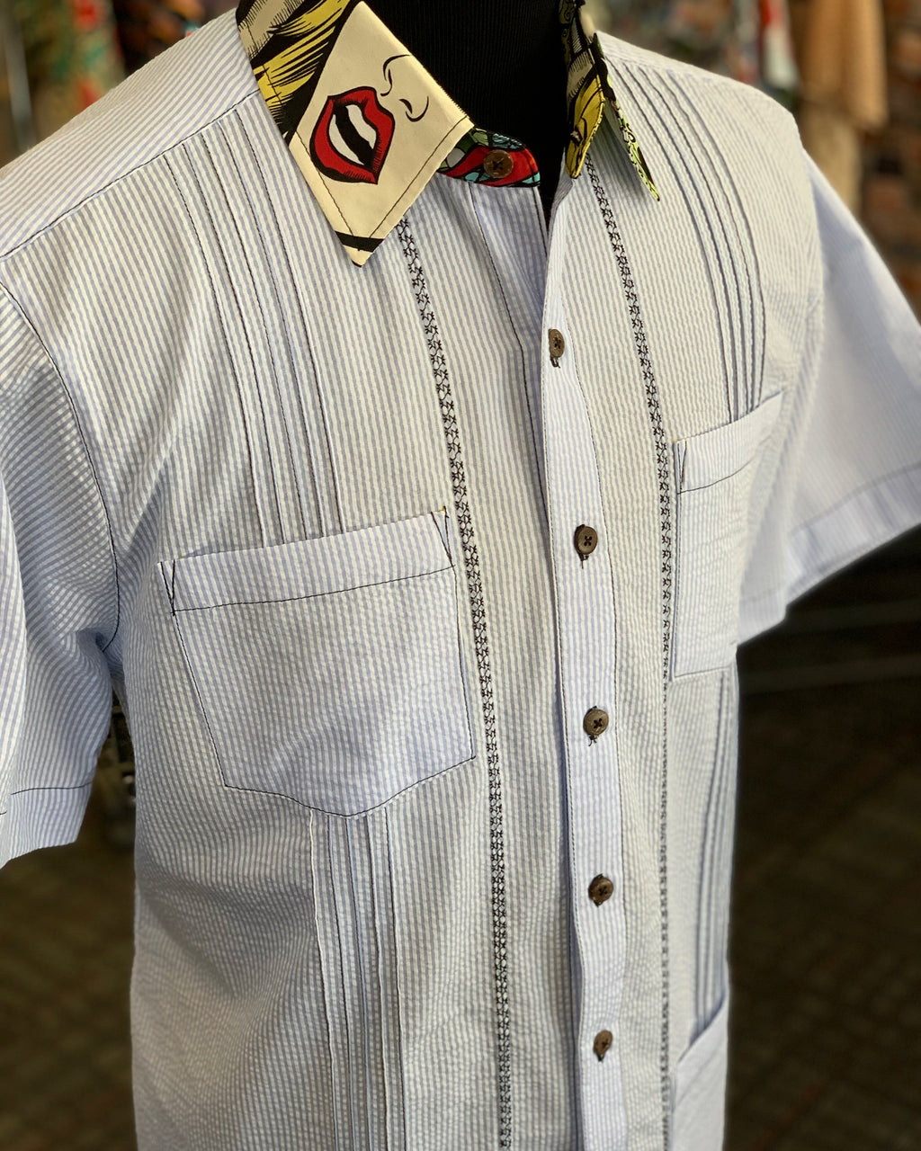 Big red lips seersucker guayabera