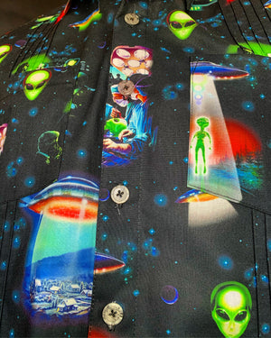 UFO alien guayabera