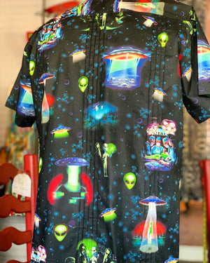 UFO alien guayabera