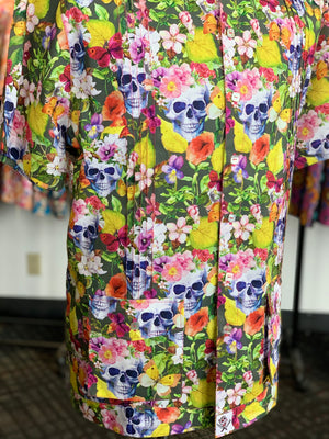 Leaves are turning  guayabera