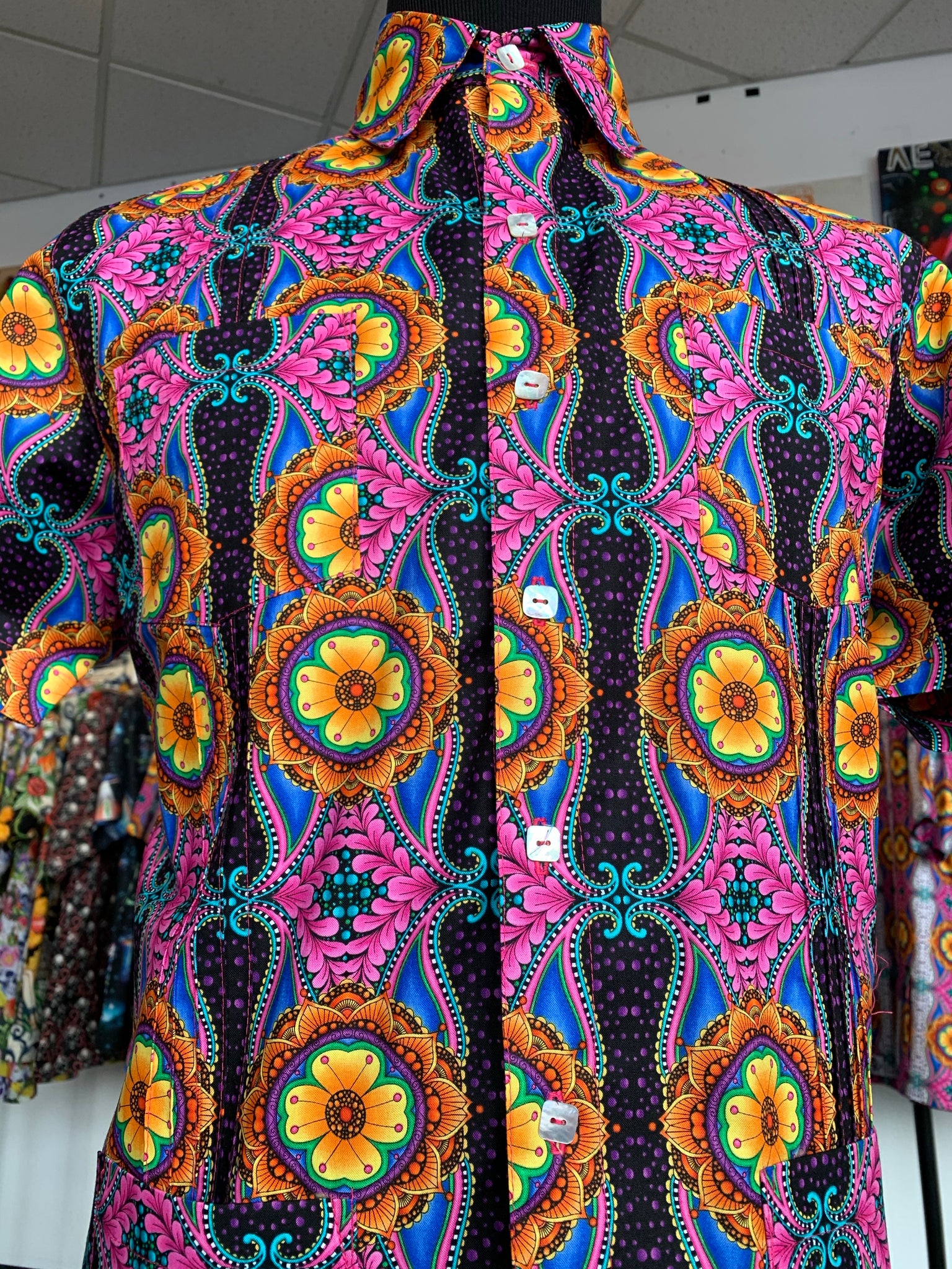 Carnival guayabera
