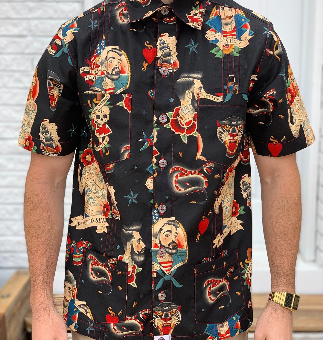 “The Brady” guayabera